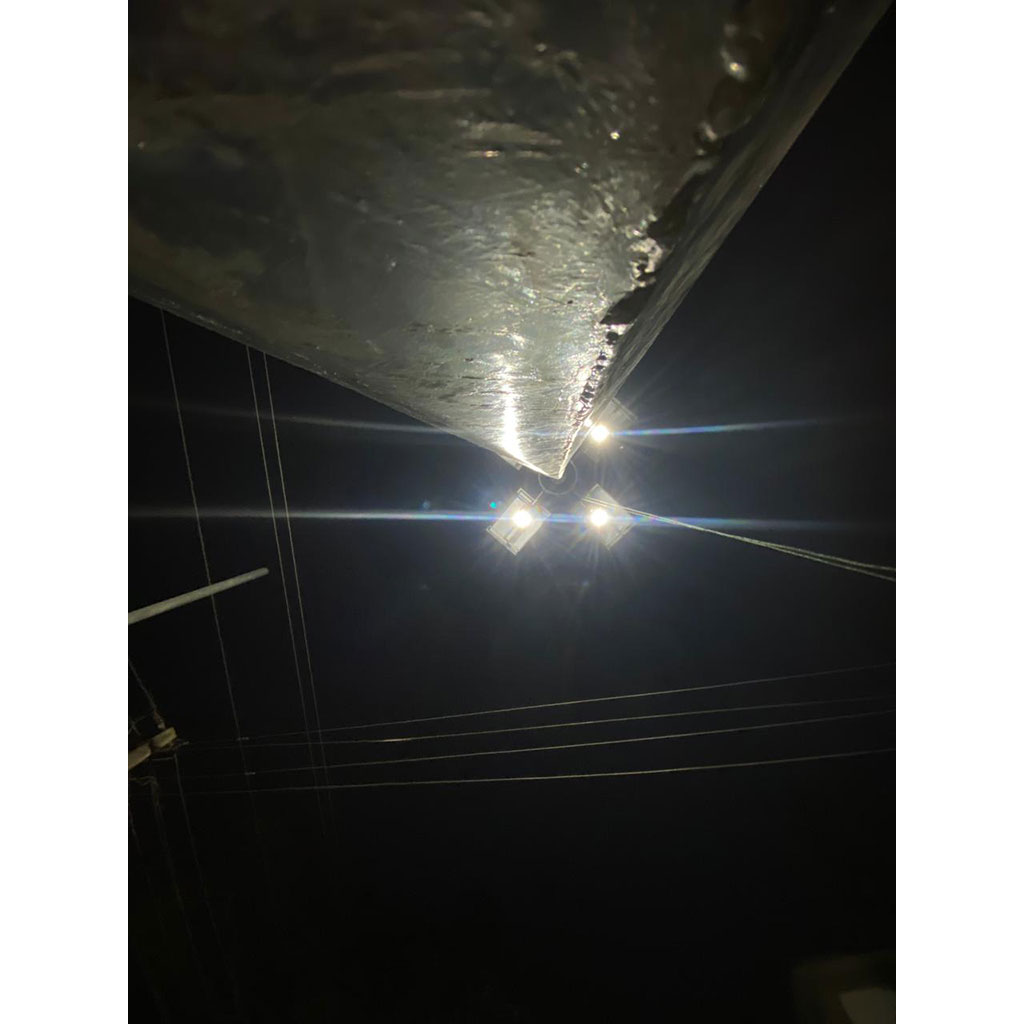 all-in-one-solar-high-mast-light-60-watt-x-4-working-condition